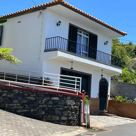 Casa Nova - Maison Avec Garage, Terrasse & Balcon * Ponta do Sol (Madeira)