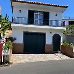 Casa Nova - Maison Avec Garage, Terrasse & Balcon 别墅
