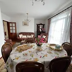 Casa Nova - Maison Avec Garage, Terrasse & Balcon 蓬他达维托亚