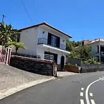 Casa Nova - Maison Avec Garage, Terrasse & Balcon 别墅