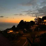 别墅 Casa Nova - Maison Avec Garage, Terrasse & Balcon *