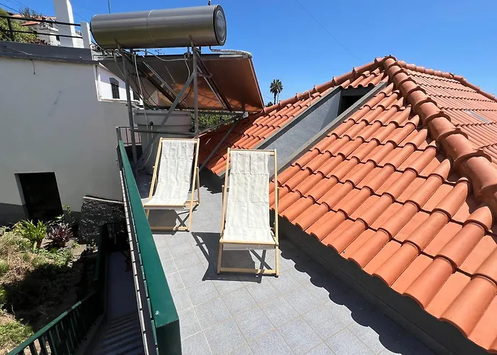 别墅 Casa Nova - Maison Avec Garage, Terrasse & Balcon