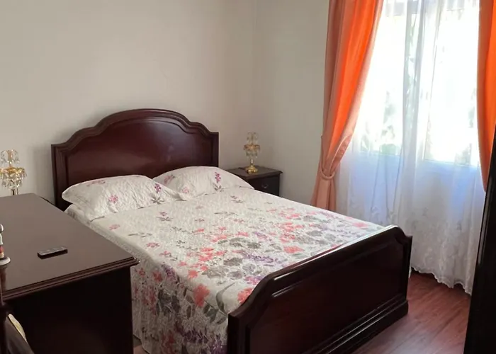 Casa Nova - Maison Avec Garage, Terrasse & Balcon