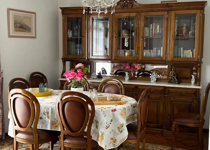 Casa Nova - Maison Avec Garage, Terrasse & Balcon * 蓬他达维托亚