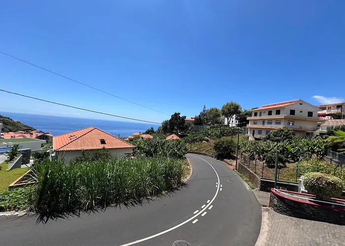 别墅 Casa Nova - Maison Avec Garage, Terrasse & Balcon 蓬他达维托亚