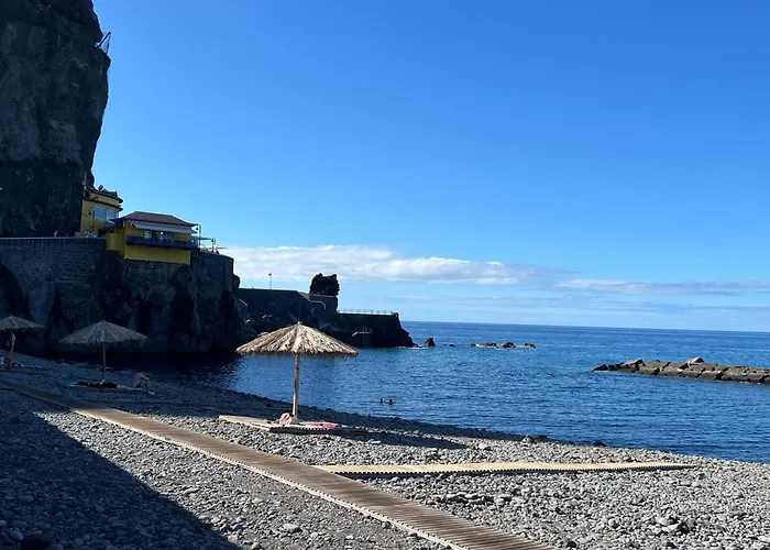 别墅 Casa Nova - Maison Avec Garage, Terrasse & Balcon 蓬他达维托亚