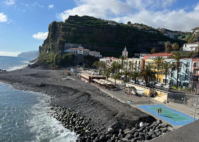 Casa Nova - Maison Avec Garage, Terrasse & Balcon וילה